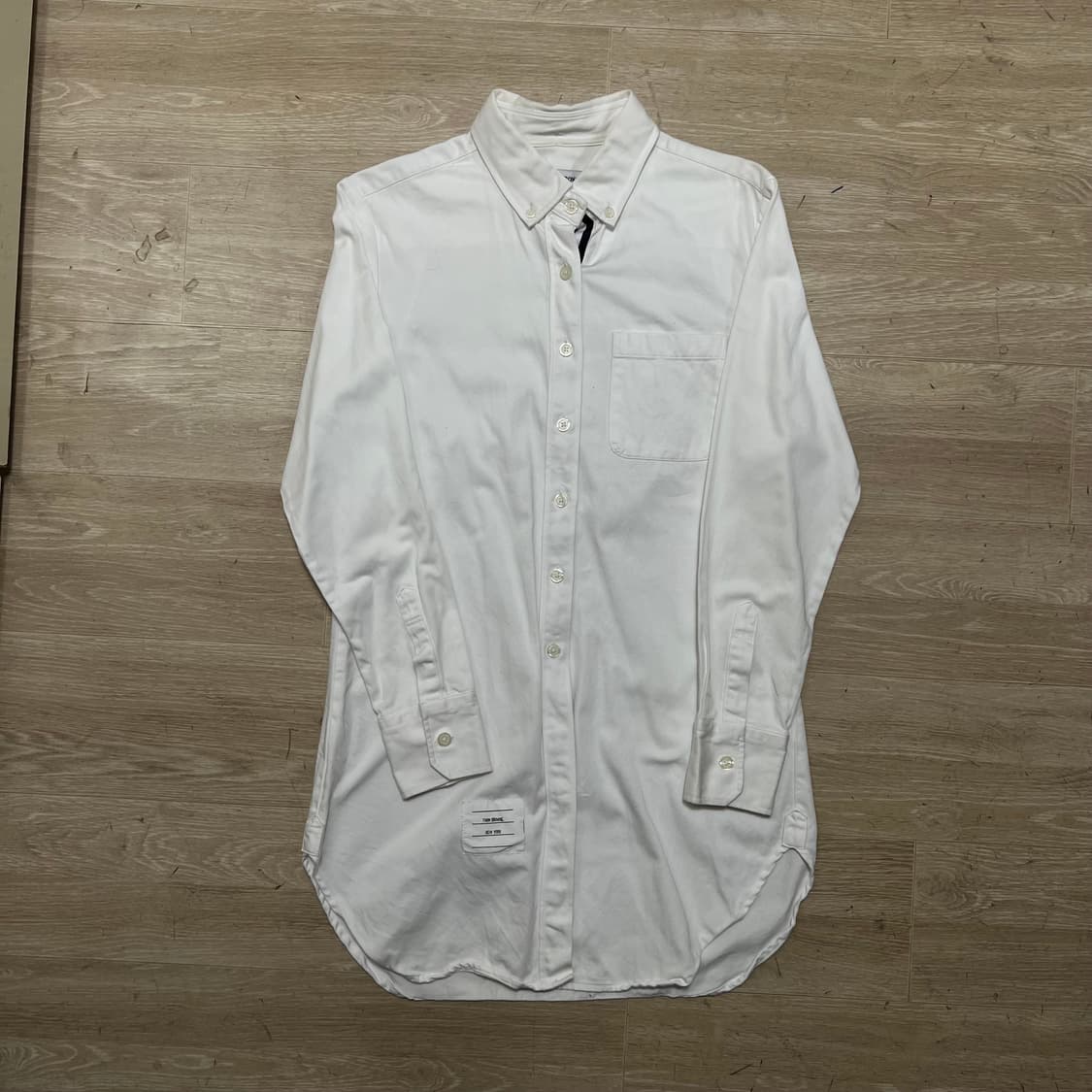 톰브라운 여성 라운드햄 버튼다운 롱 긴팔셔츠 [화이트] 66(M/95) 상품이미지1