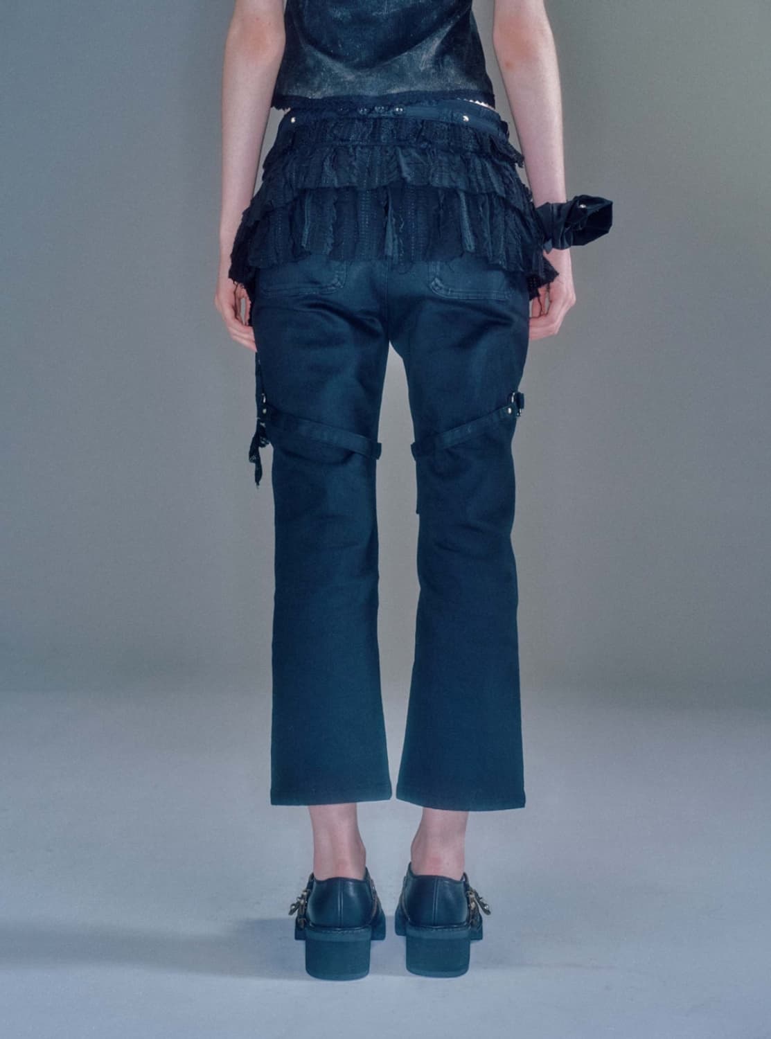 베이컨트 아카이브 bona strap ankle pants 상품이미지2