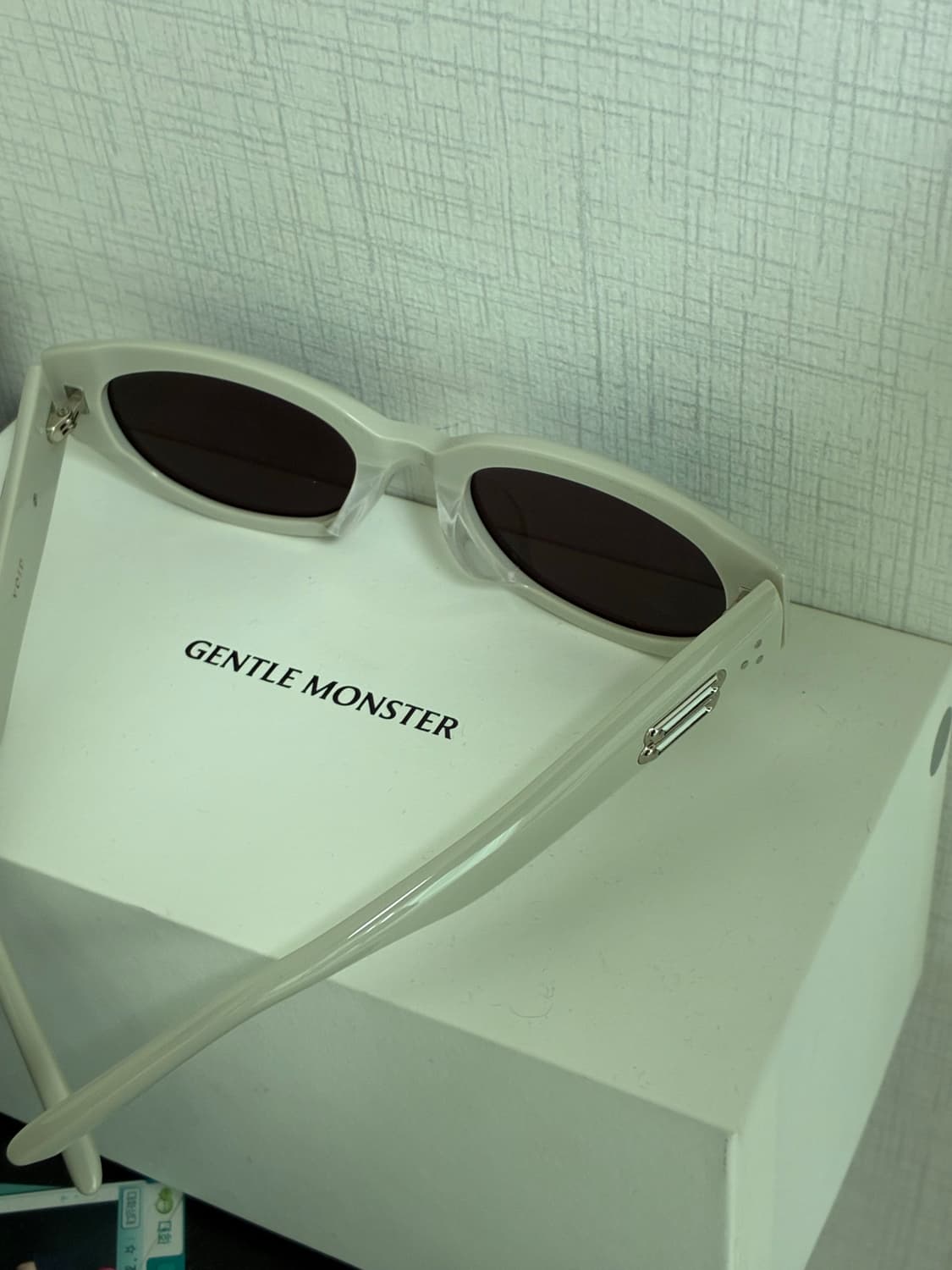 젠틀몬스터 선글라스 상품이미지2