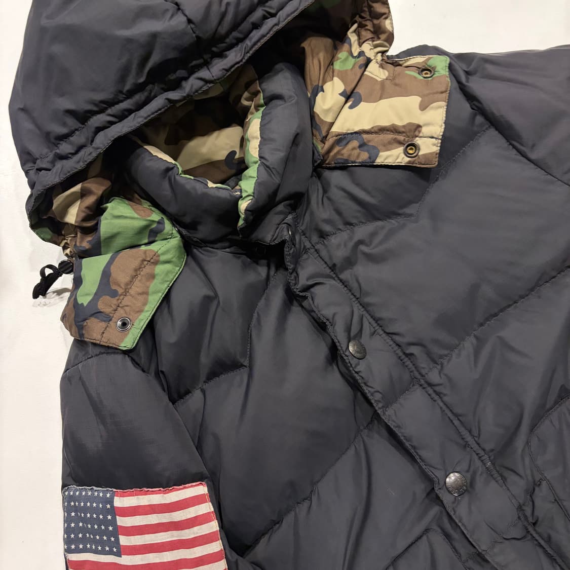 [M] 폴로 데님앤 서플라이 블랙 다운 패딩 점퍼 카모 D4 상품이미지3