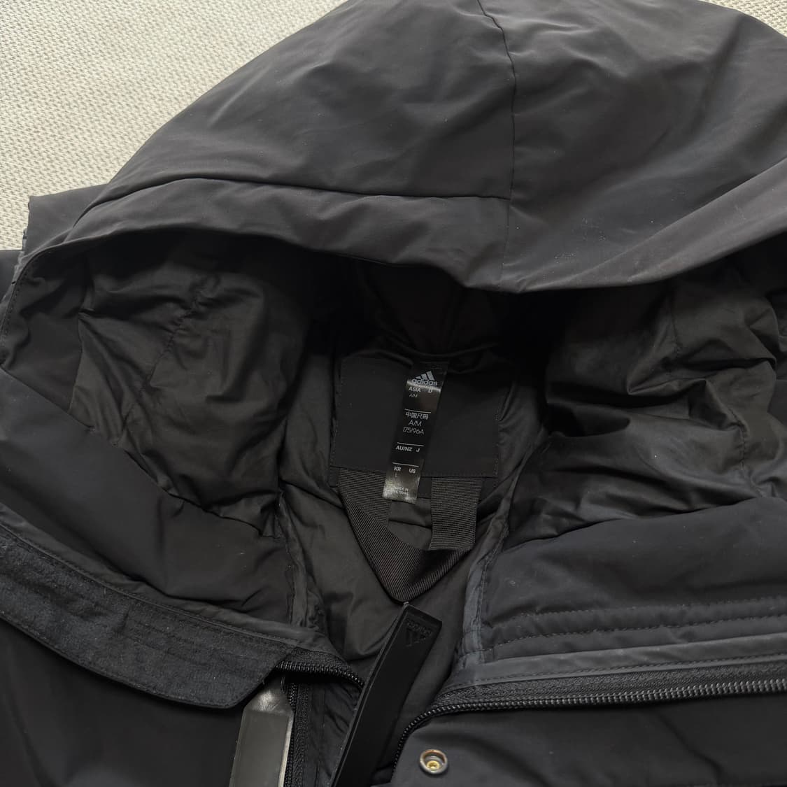 아디다스 x HUMAN RACE 롱패딩 (조끼 탈부착 가능) 상품이미지5