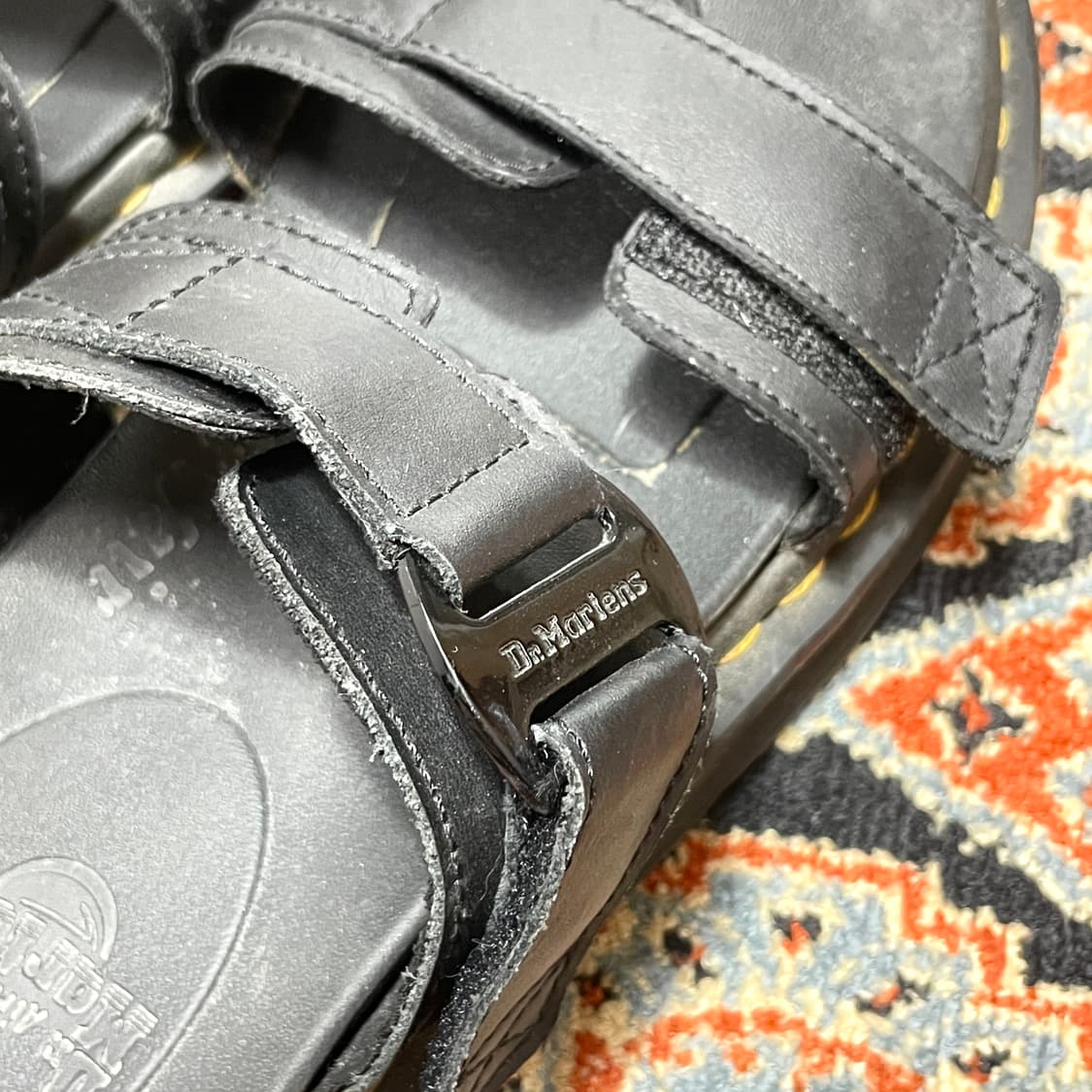 닥터마틴 칠튼 샌들 슬리퍼 블랙 US7 상품이미지4