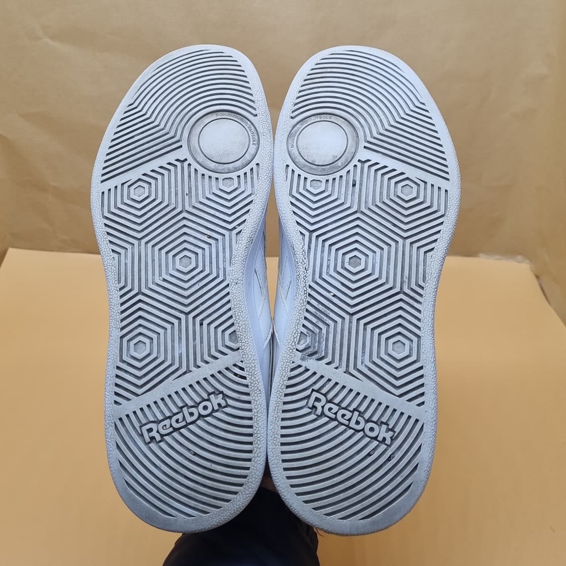 리복 클럽 남성스니커즈265 상품이미지3