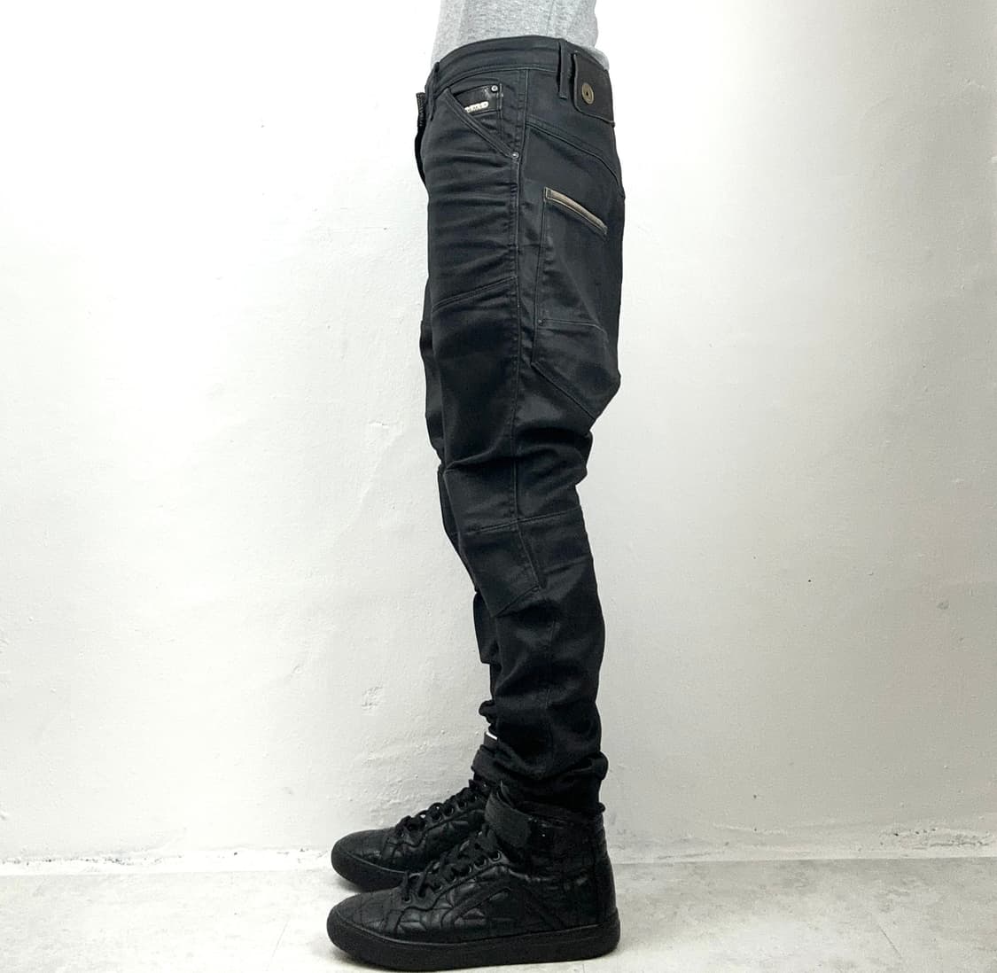 G-Star Raw 96 Elwood Coated Biker Pants 상품이미지3