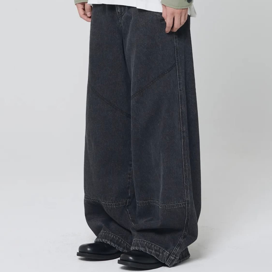 본바트 V 스티치 와이드 진 (블랙) 상품이미지2