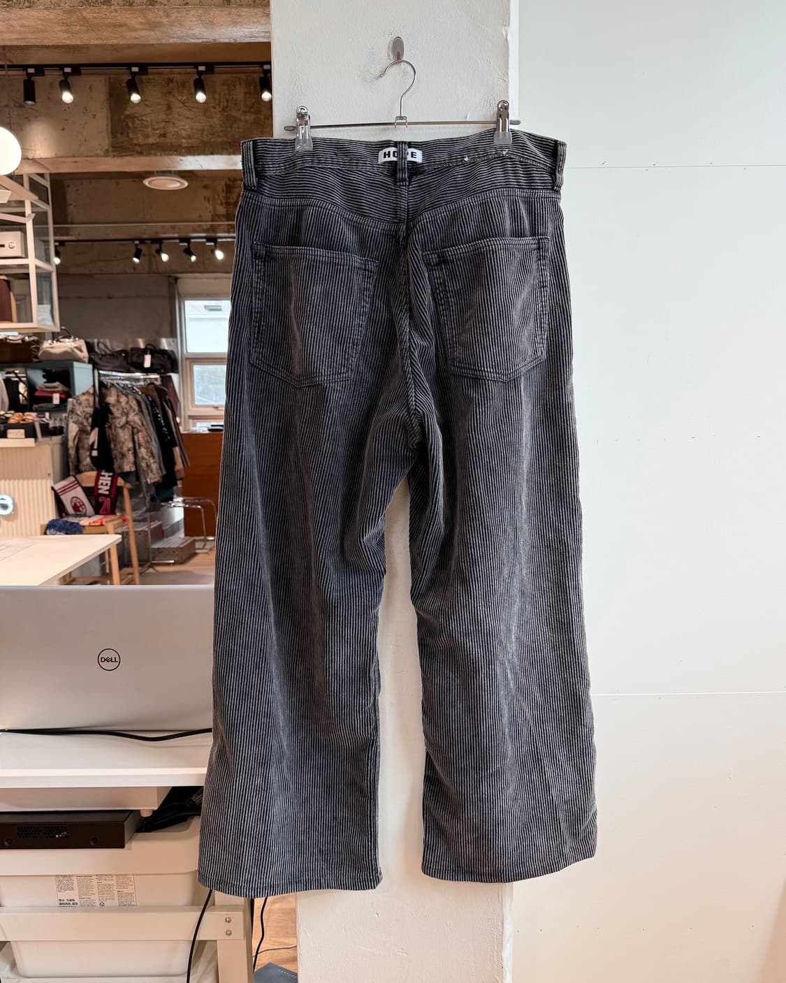 호프 그레이블랙 코듀로이 와이드 팬츠  상품이미지5