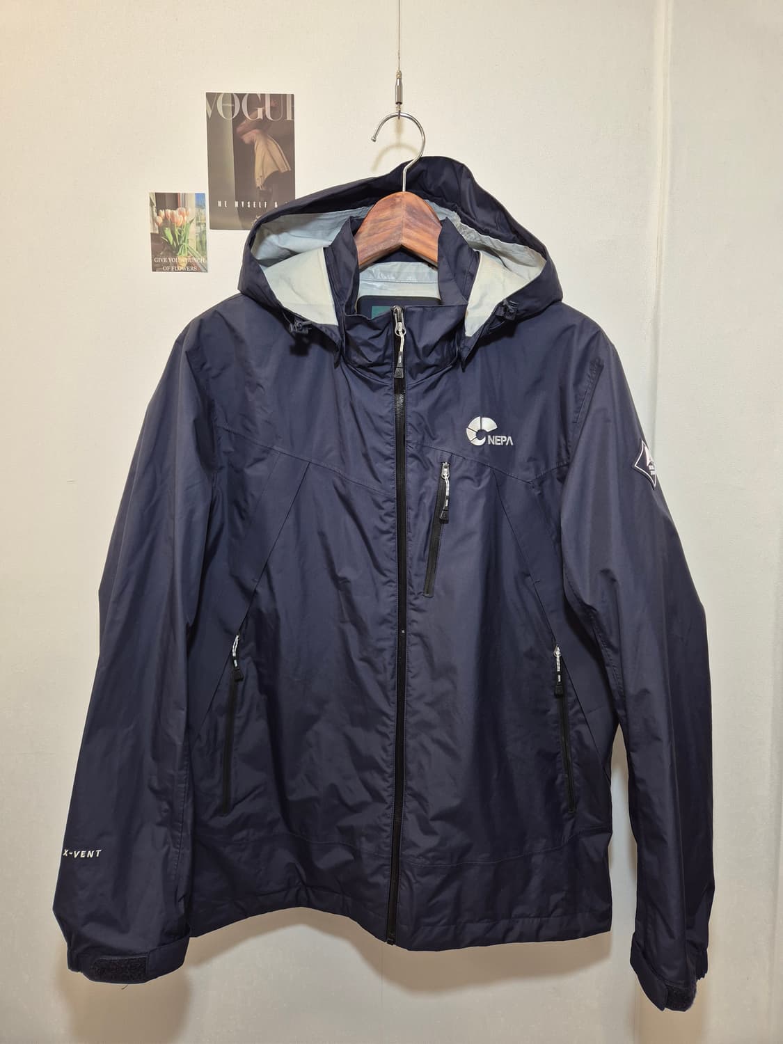 네파 네이비 색상의 후드 바람막이 105
사이즈  상품이미지1