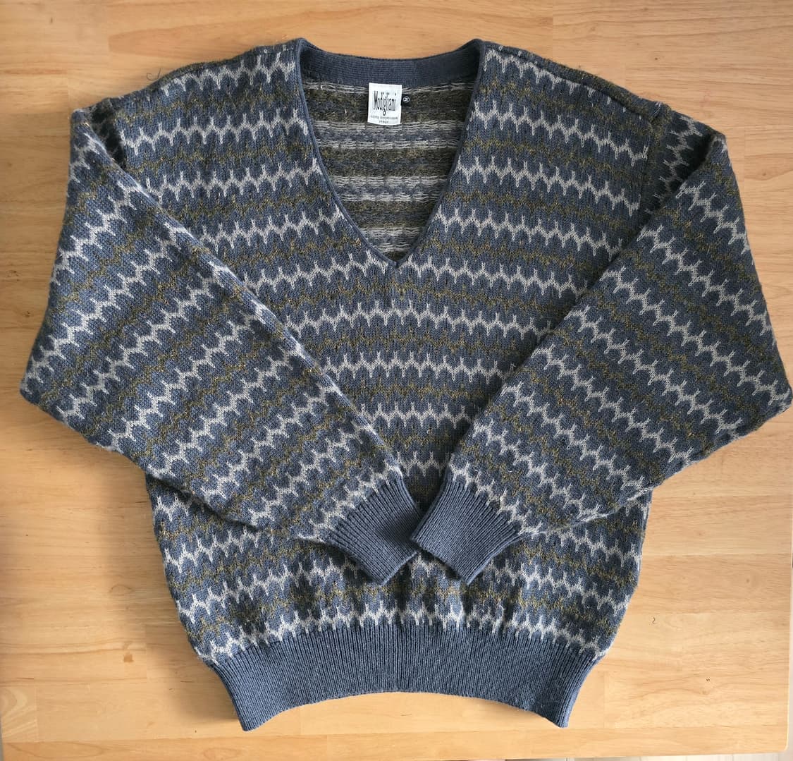 Italy  Modigliani 패턴 울 블렌드 V넥 니트 상품이미지6