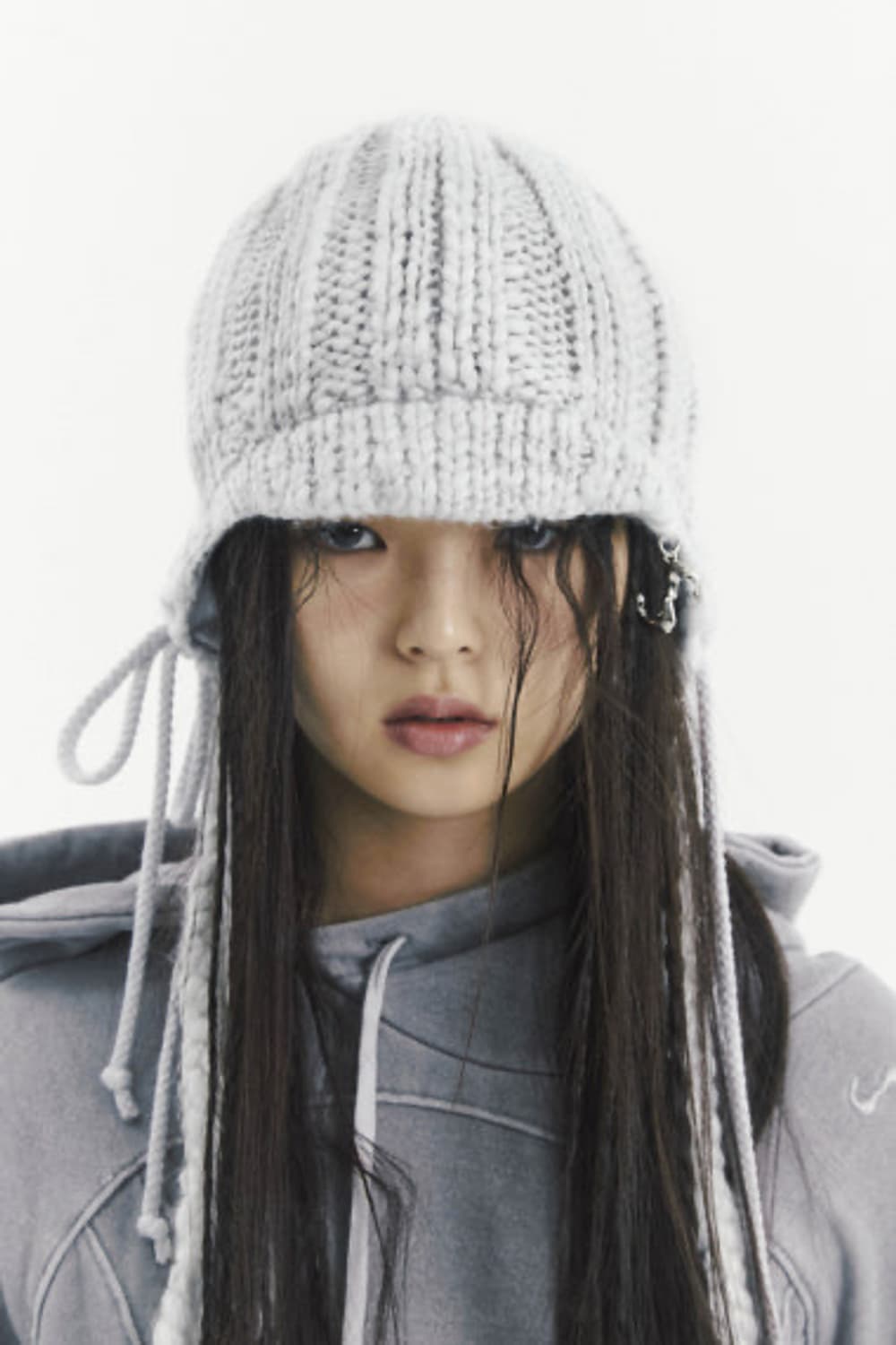 오호스 브레이디드 이어플랩 비니 상품이미지2