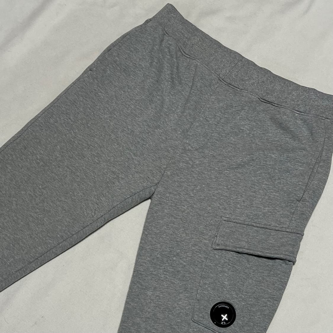 M C.P컴퍼니 렌즈 카고 조거팬츠 상품이미지1