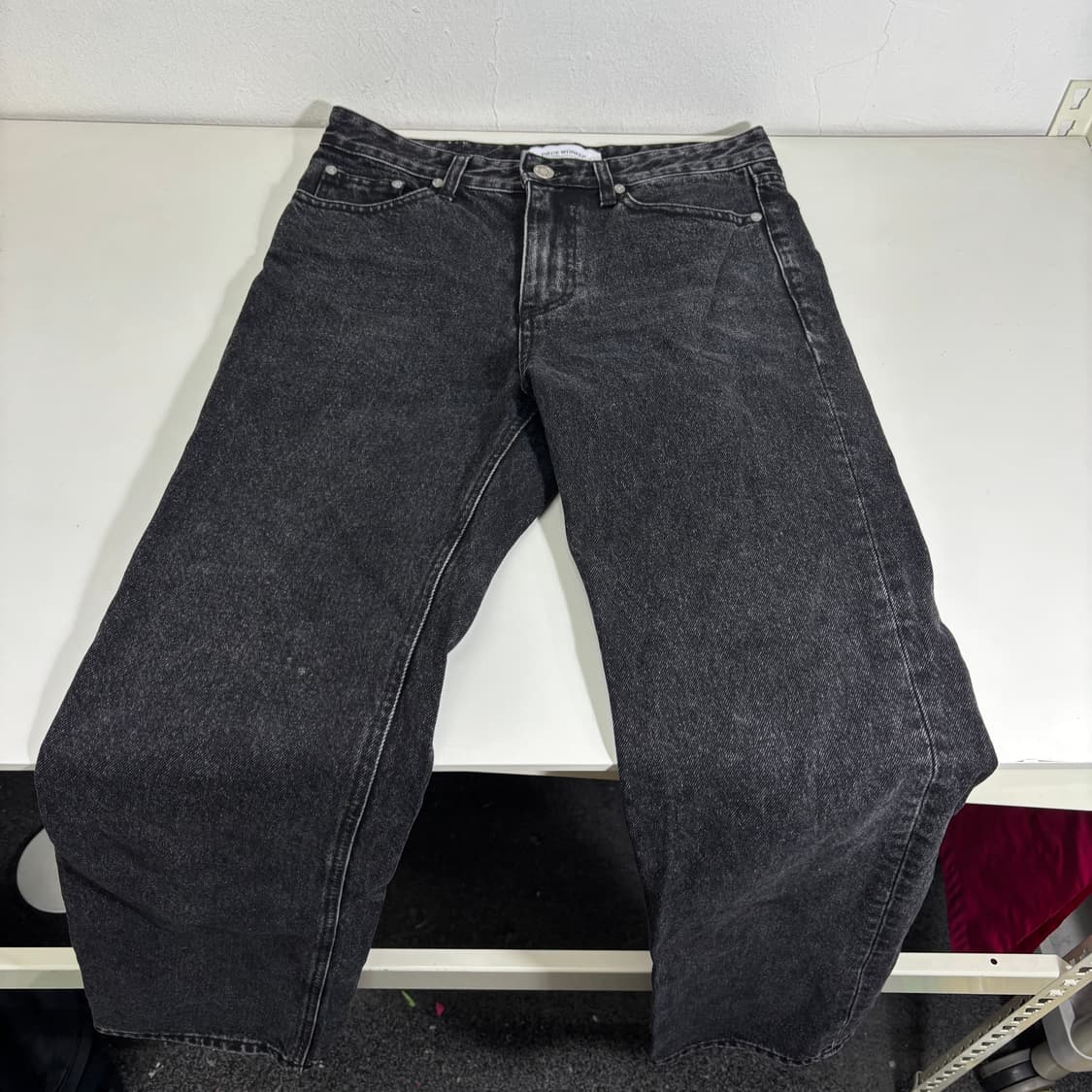 28 S 피스워커 일자핏 블랙워시드 데님팬츠 청바지 상품이미지2