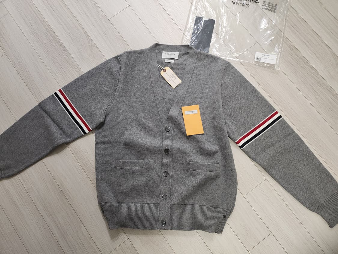 새상품) 톰브라운 밀라노스티치 3사이즈 상품이미지1