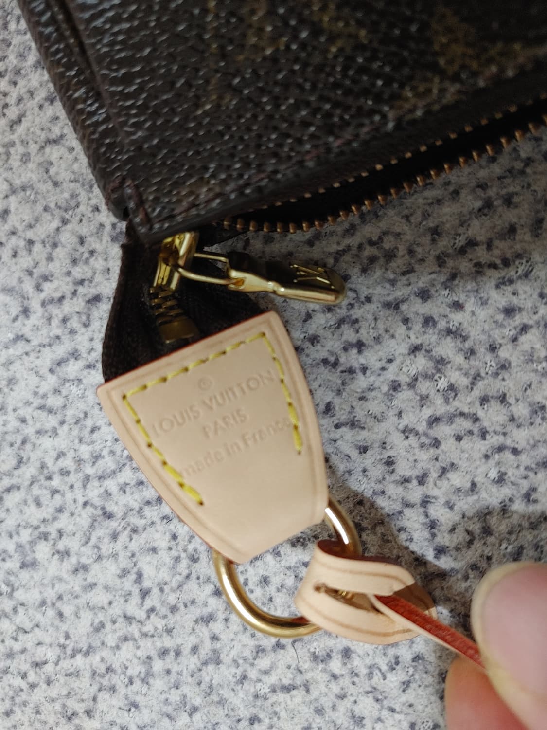 정품 루이비통 포쉐트 악세수아 포치 파우치백 숄더백 & 키링 상품이미지8