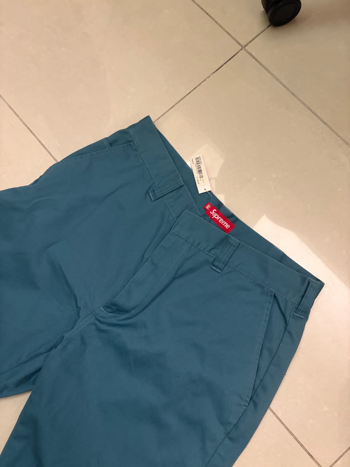 슈프림 치노팬트 새제품 상품이미지1