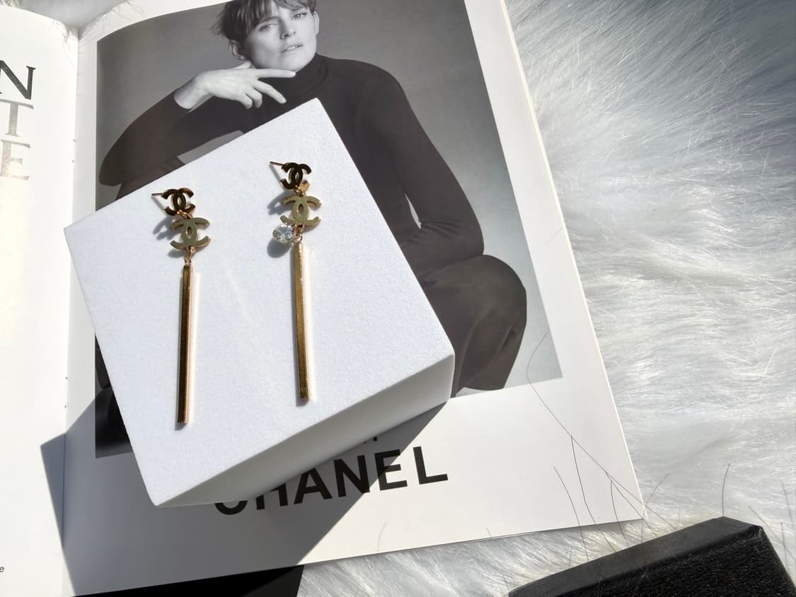 샤넬 레이어드 드롭 이어링 골드 상품이미지9