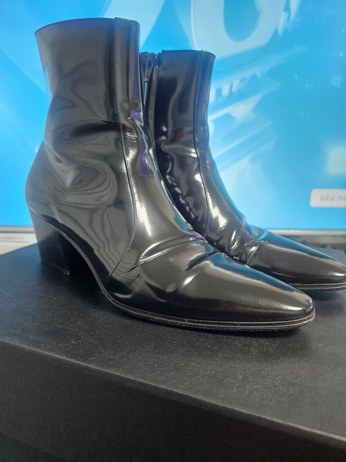 생로랑 바실리60 페이턴트 40.5 상품이미지1