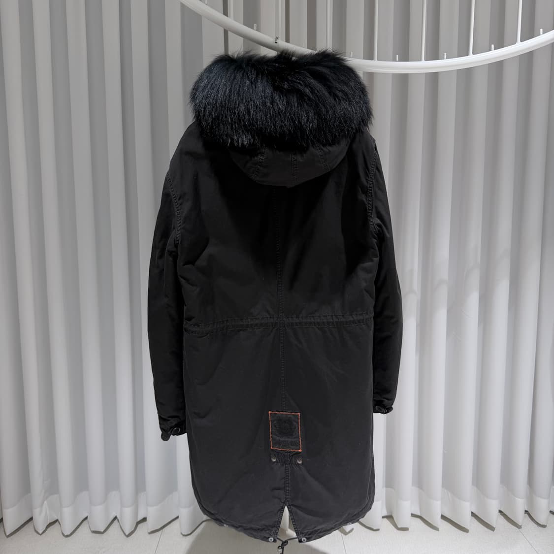 (A/L) / 미스터앤미세스 블랙 블랙퍼 야상 자켓 상품이미지4