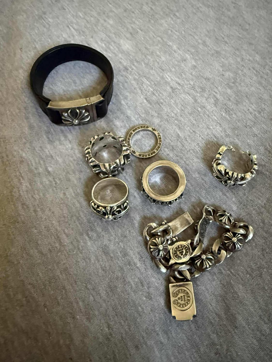 Chrome Hearts Leather Cross Bracelet 상품이미지2