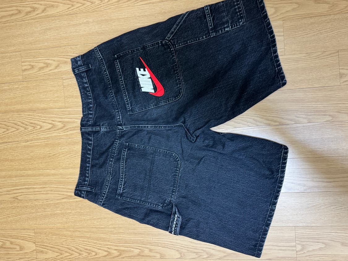 나이키 슈프림 데님 쇼츠 블랙 34사이즈 상품이미지2