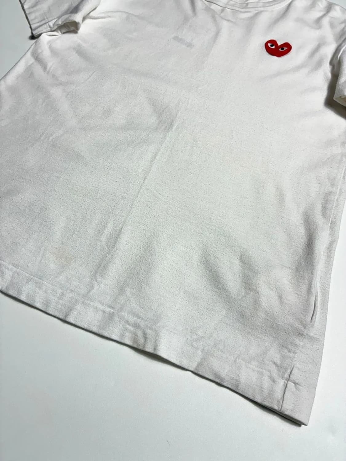 꼼데가르송 시그니처 레드 하트 와펜 반팔 티셔츠 R1908 상품이미지5