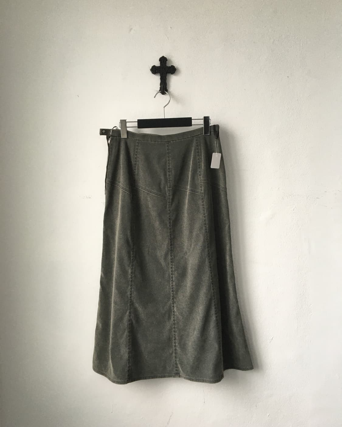 Line detail long skirt 상품이미지1