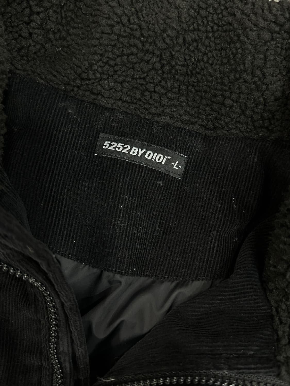 오아이오아이 코듀로이 패딩 블랙 상품이미지4