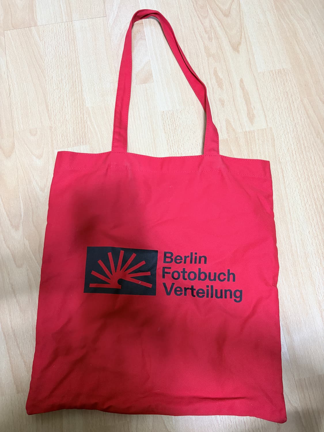 베를린포토북디스트리뷰션 에코백 레드 상품이미지2