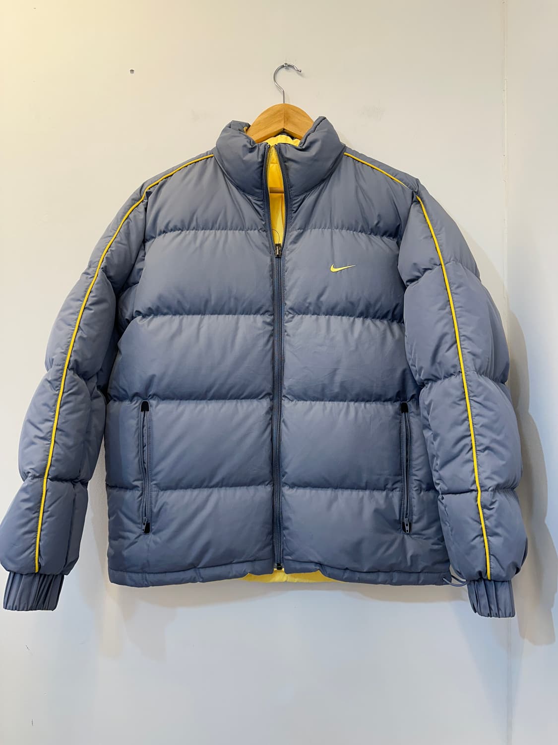 M) 나이키 양면 오리털 패딩 상품이미지1