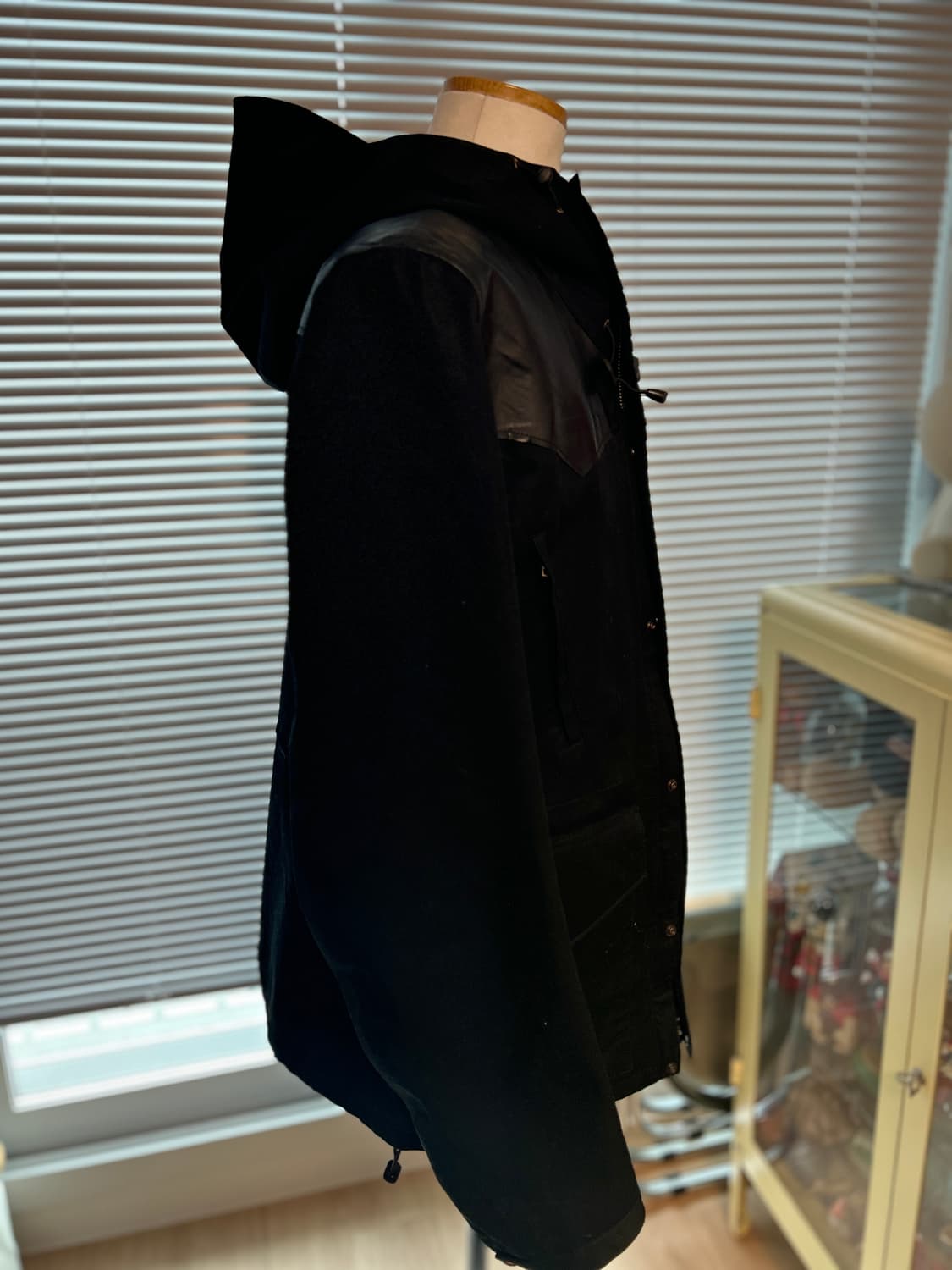 VISVIM 올드비즈빔 올블랙 하드리안 소가죽믹스 고어텍스 자켓  XL 상품이미지5