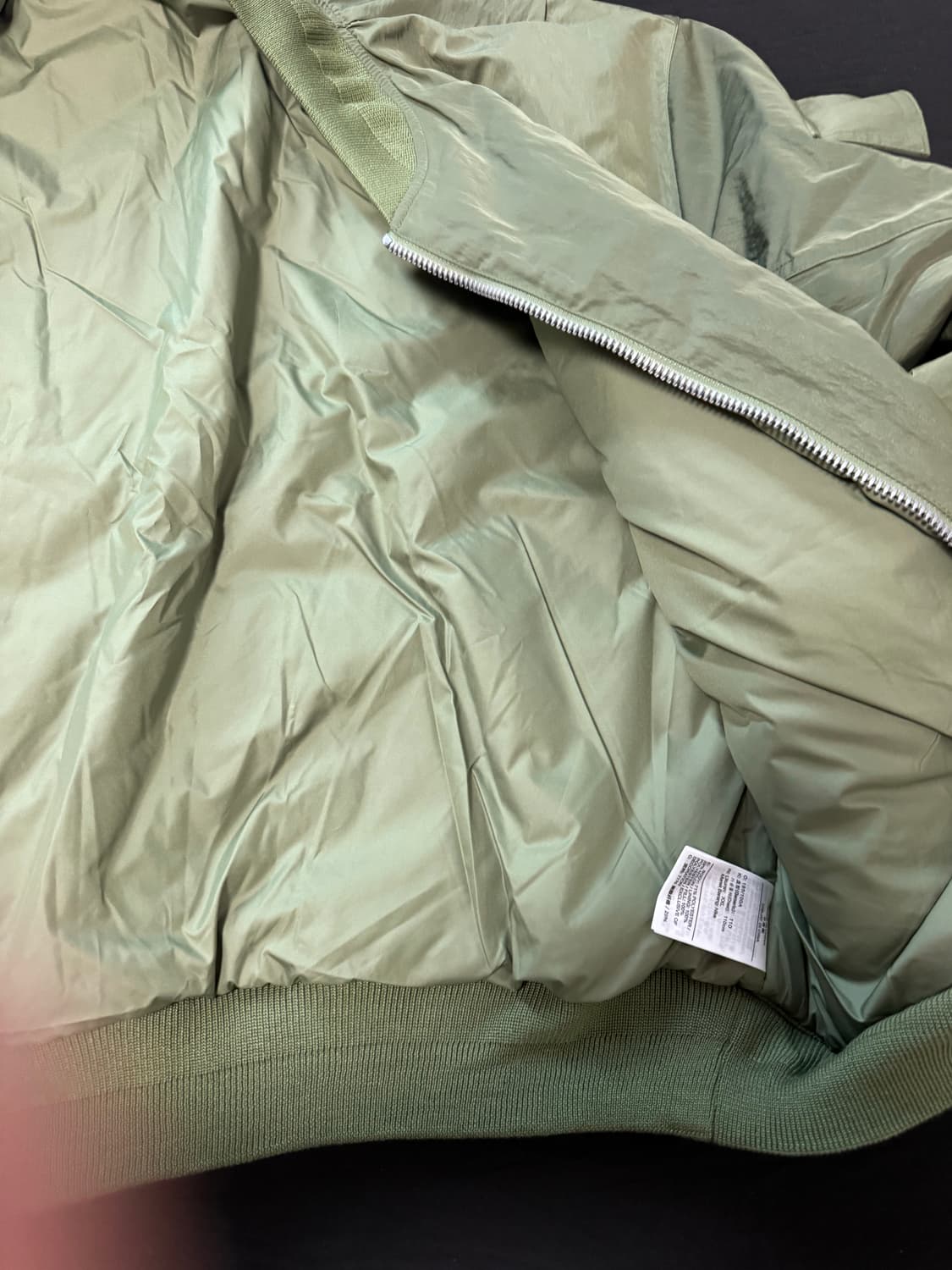 정품새제품 나이키 조던 에센셜 레니게이드 MA-1 올리브 2XL 상품이미지4