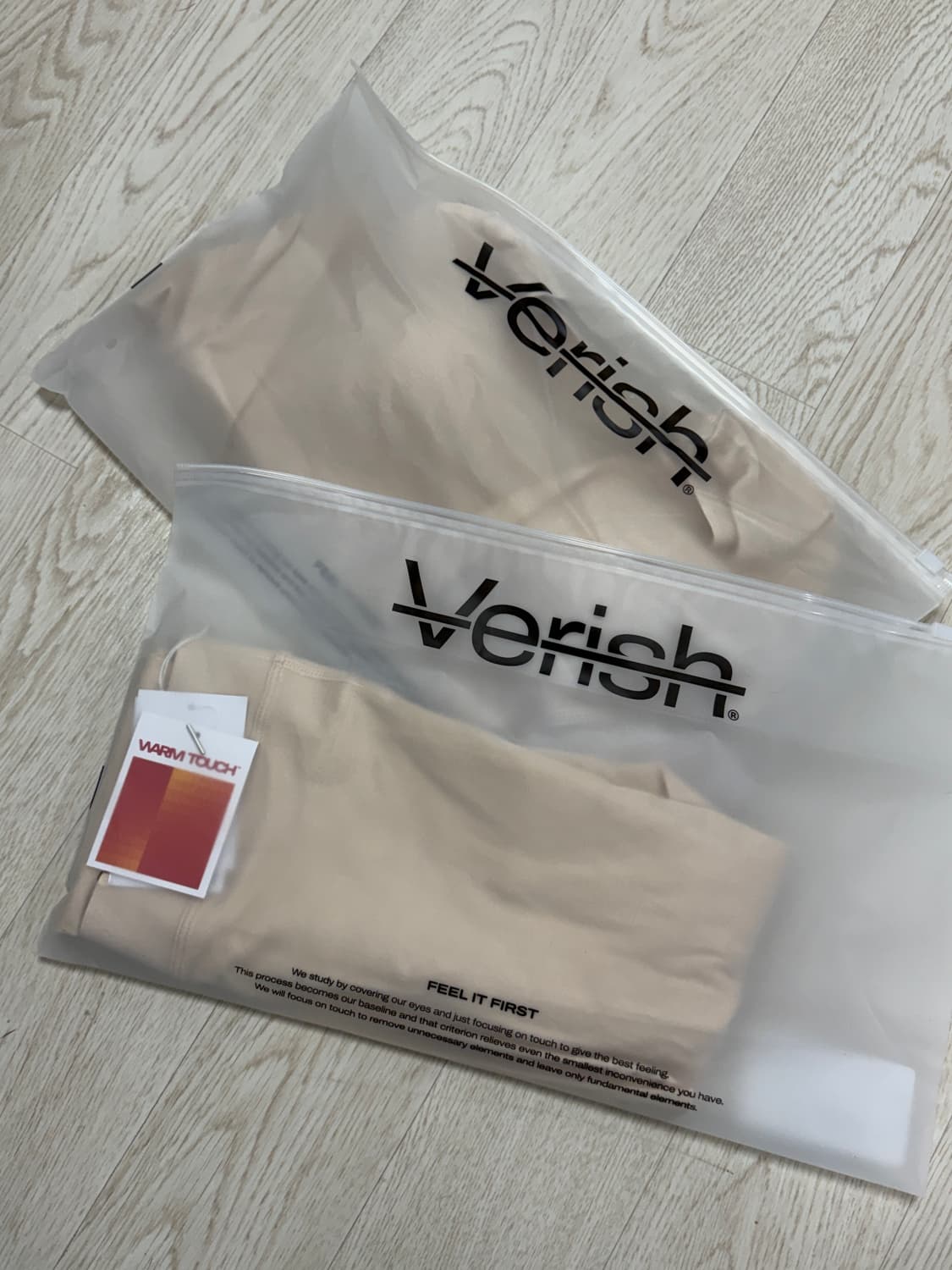 (새상품)베리시 웜터치 브라탑 롱슬리브 레깅스세트 L 상품이미지4