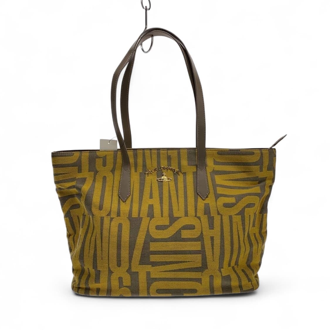 비비안 웨스트우드 캔버스 레터링 패턴 토트백 상품이미지1