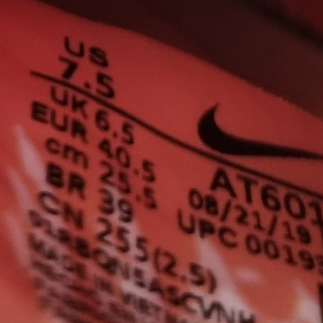 나이키 티엠포 레전드8 풋살화 255 상품이미지6