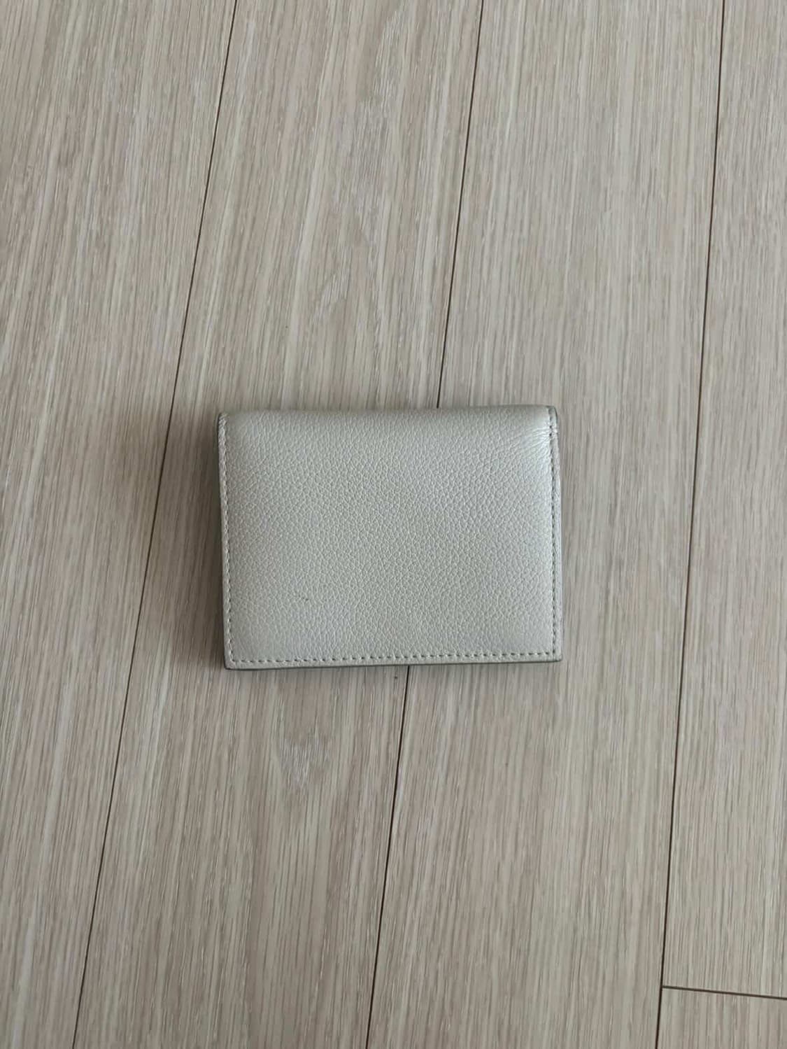 마르니 멘딩 장식 그레이 가죽 2단 지갑 상품이미지4