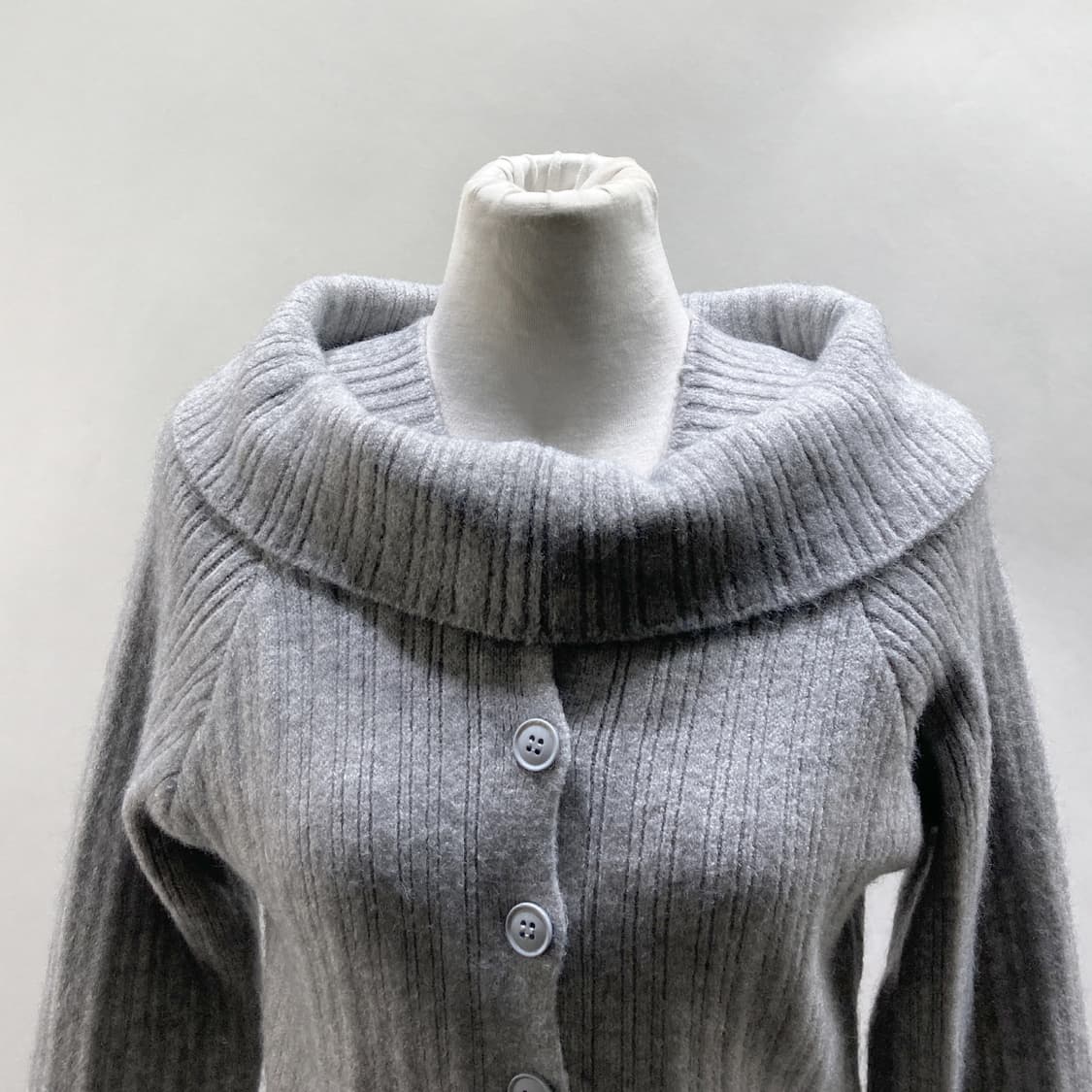 WANTT 여성 쇼프숄더니트 새것 S 상품이미지2