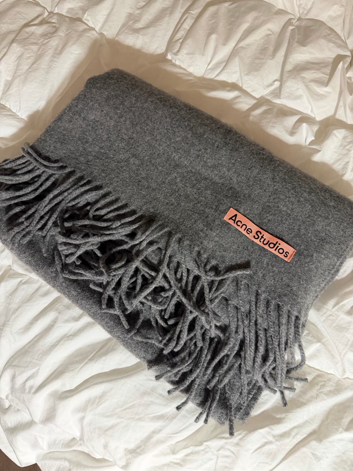 아크네 스튜디오 머플러 멜란지 그레이 상품이미지1