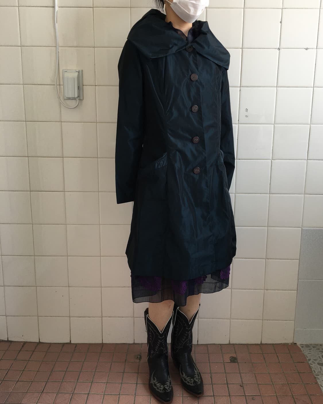 thick neck line point tied glossy jacket 상품이미지9