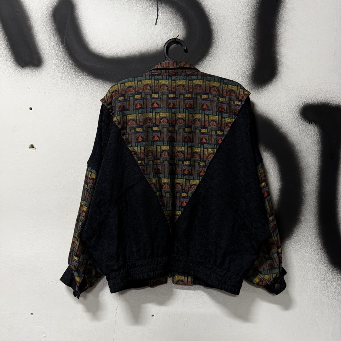 VTG 빈티지 에스닉 풀 패턴 가오리핏 하이넥 집업 봄버 자켓 상품이미지2