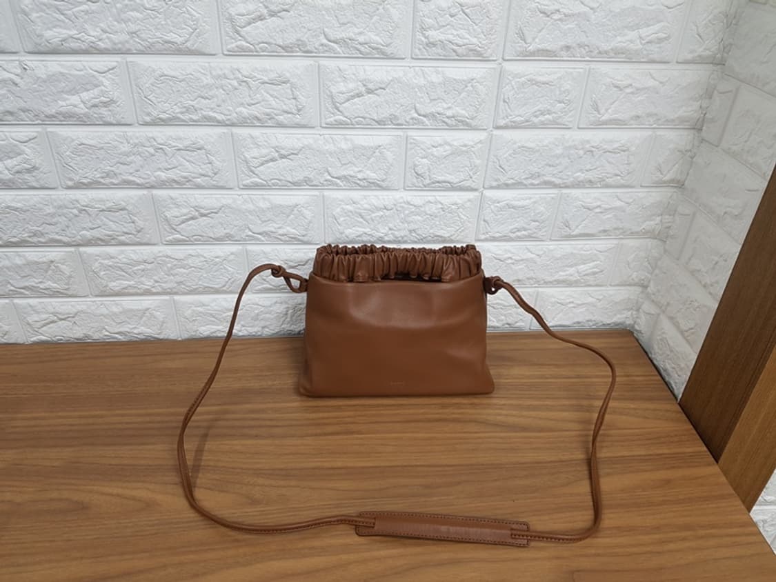 덱케 플로우백 (크로스백 &토트백) 상품이미지1