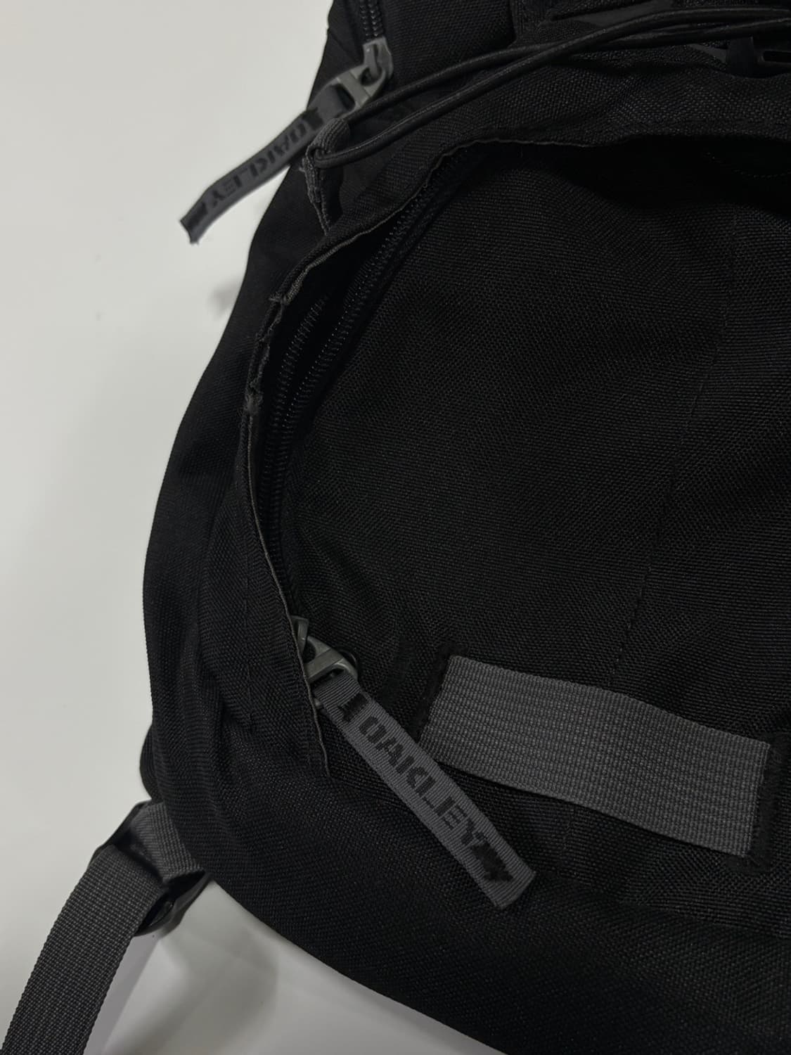 오클리(Oakley) 빈티지 백팩 상품이미지4