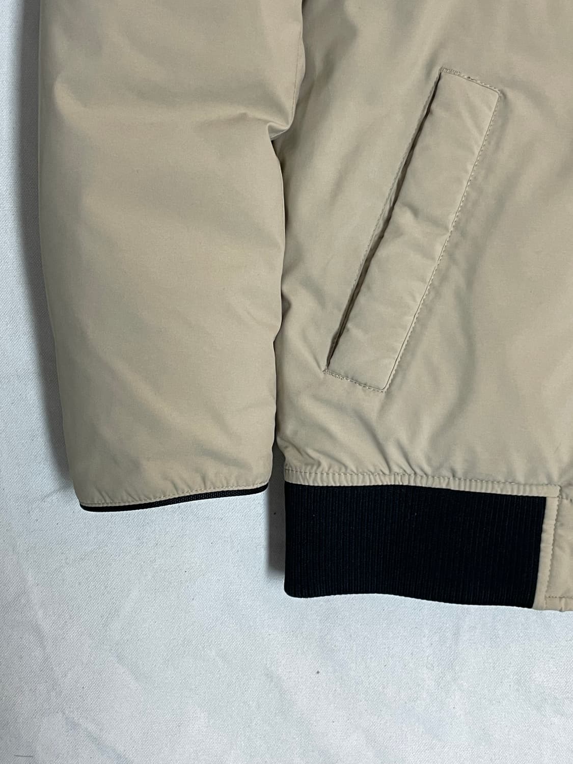 네파 패딩  상품이미지3