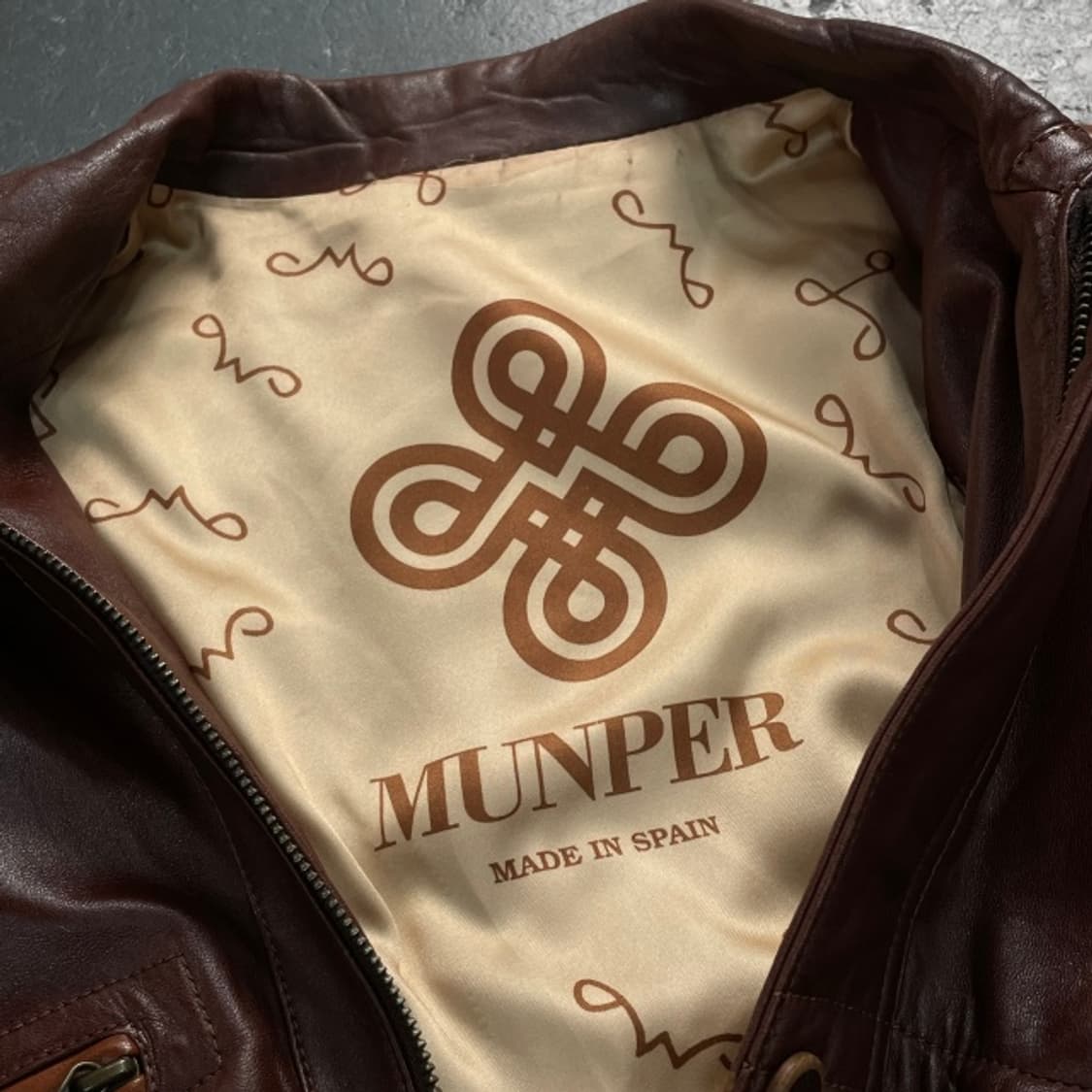 100 MUNPER 스페인 양가죽 램스킨 A-2 플라이트 자켓 상품이미지4