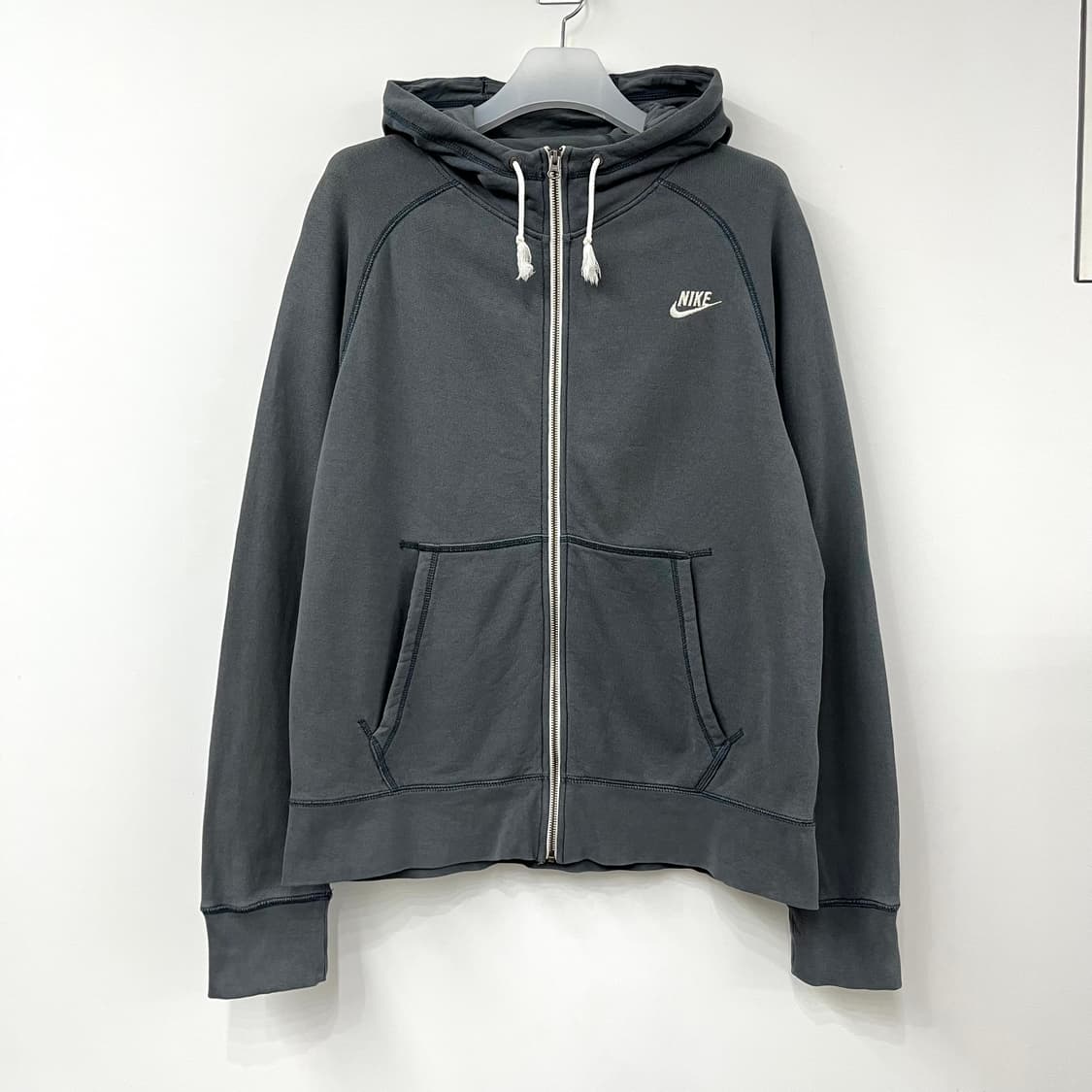 나이키 백로고 차콜 그레이 후드집업 상품이미지2