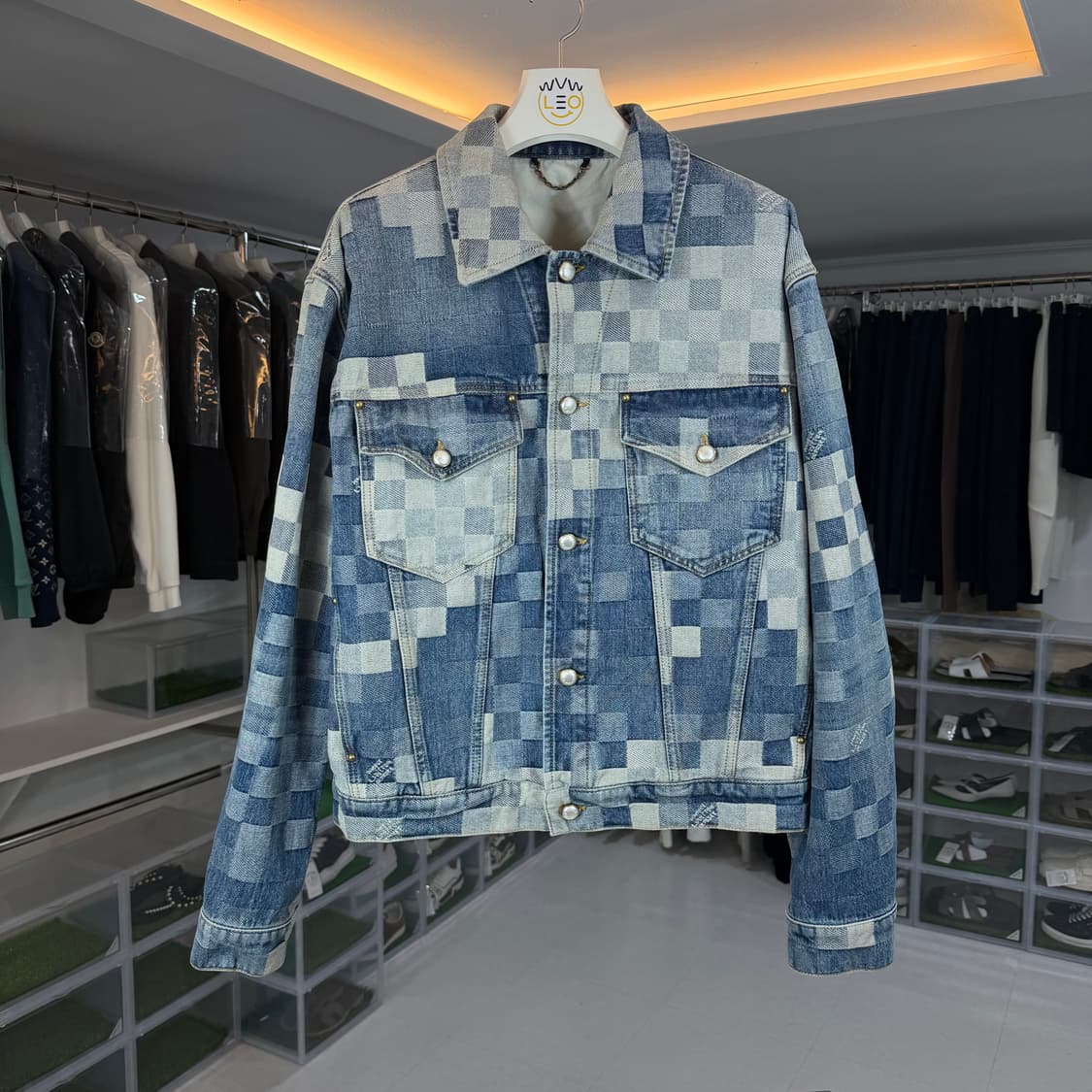 [리오브] 루이비통 X 퍼렐 다미에 클래식 데님 트러커 자켓 상품이미지1