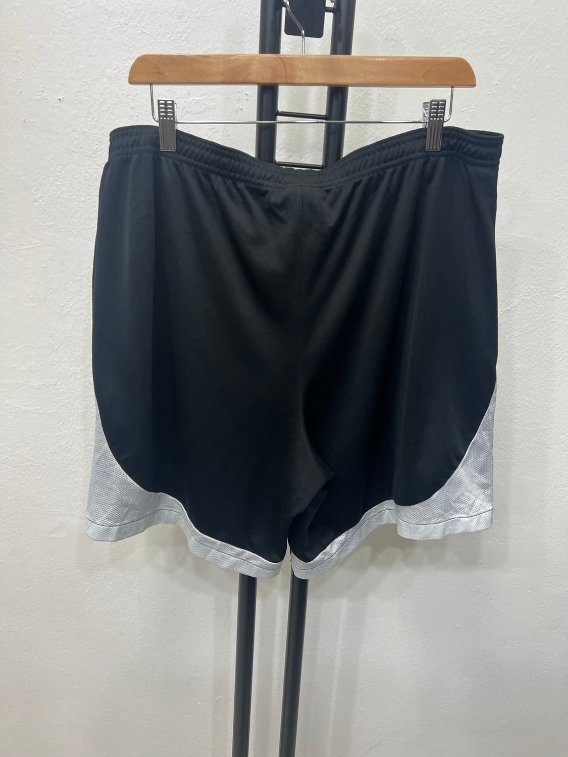 정품) 나이키 드라이핏 기능성 반바지 XXL 상품이미지5