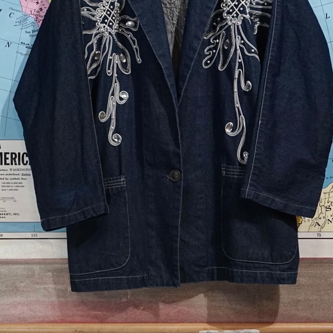 빈티지 데님 엠브로이더 비즈 자켓 상품이미지7