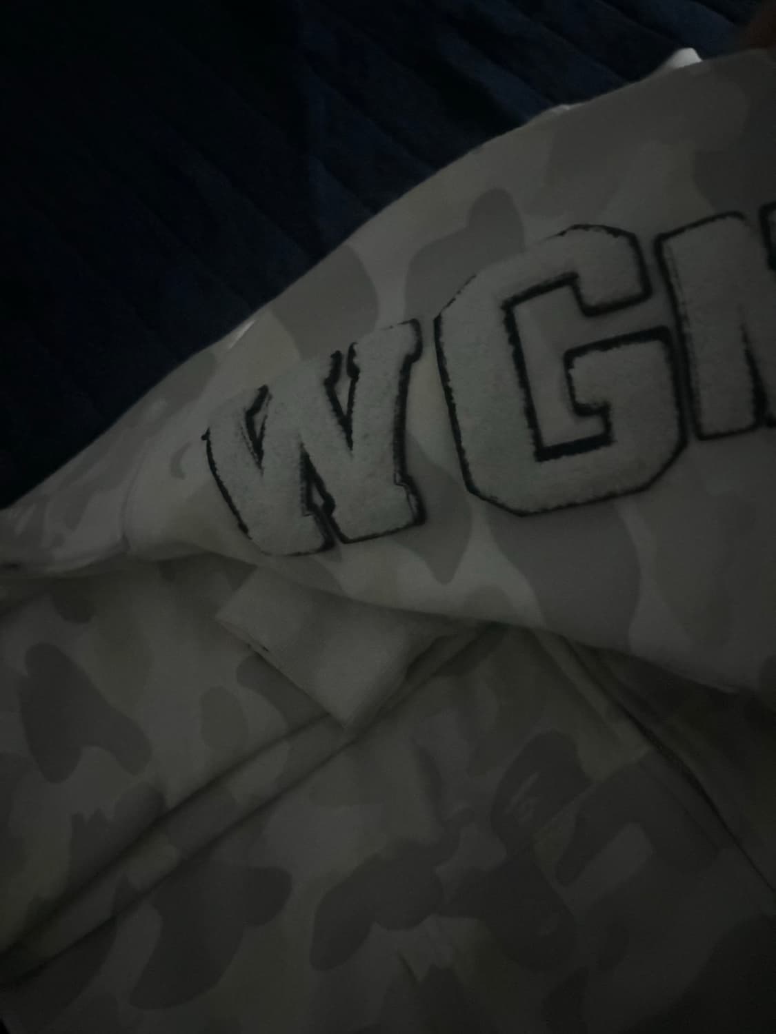 베이프 샤크 후드집업 상품이미지3