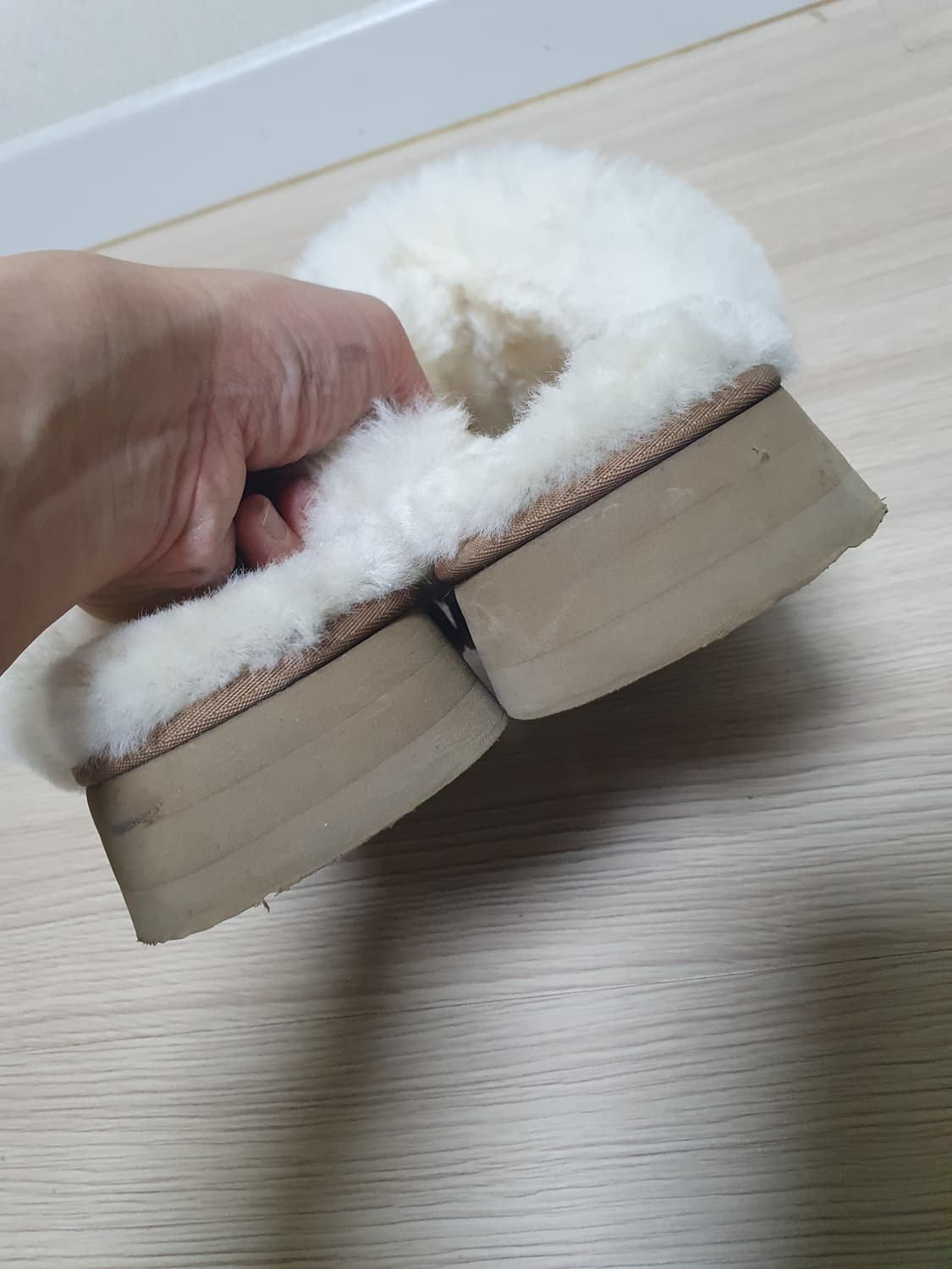 어그 디스케트 털 슬리퍼 240 상품이미지6