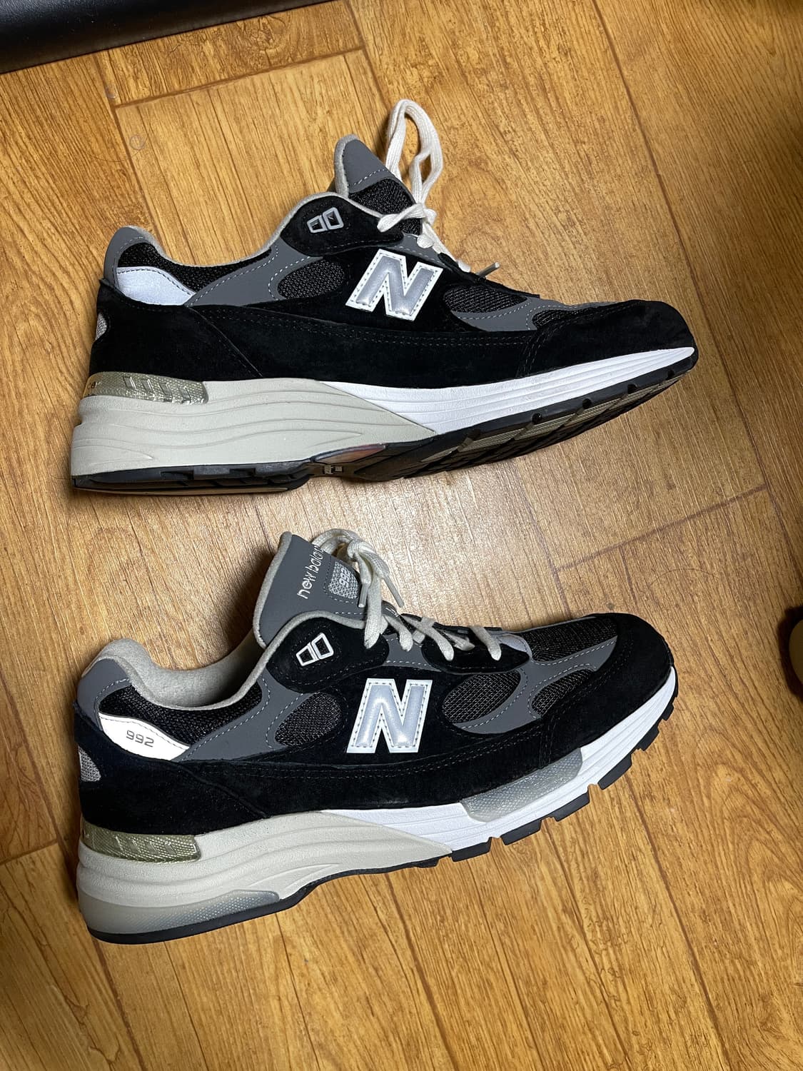 뉴발란스 992 블랙 그레이 280 상품이미지2