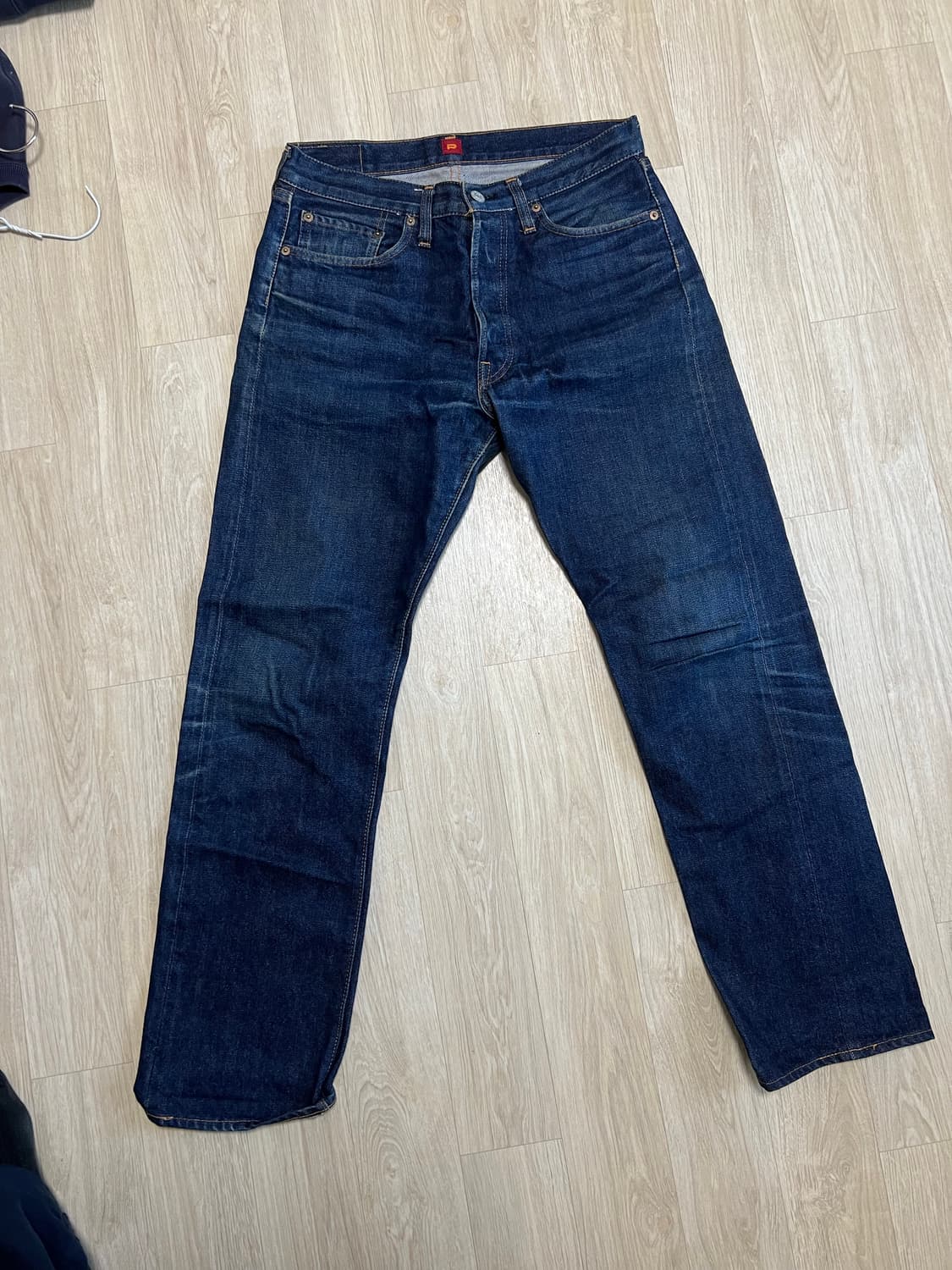 레졸루트 710 31/32 상품이미지1